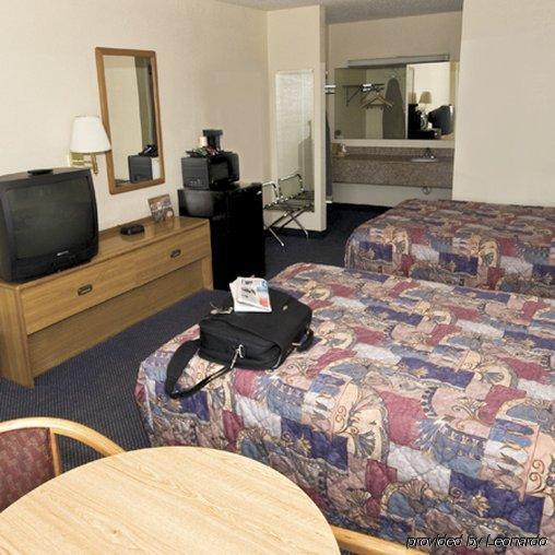 Regency Travel Inn Hayti Habitación foto