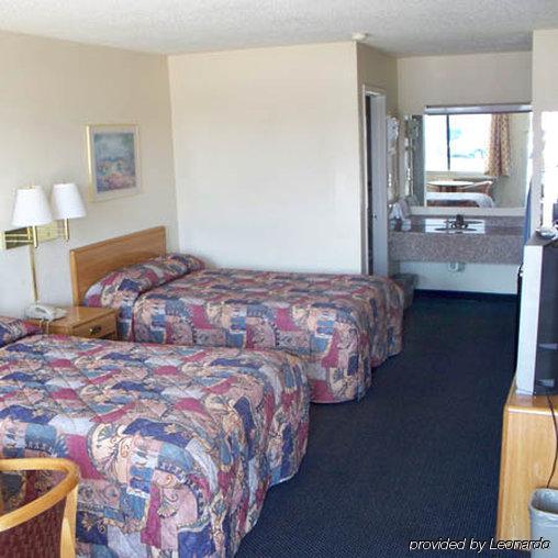 Regency Travel Inn Hayti Habitación foto